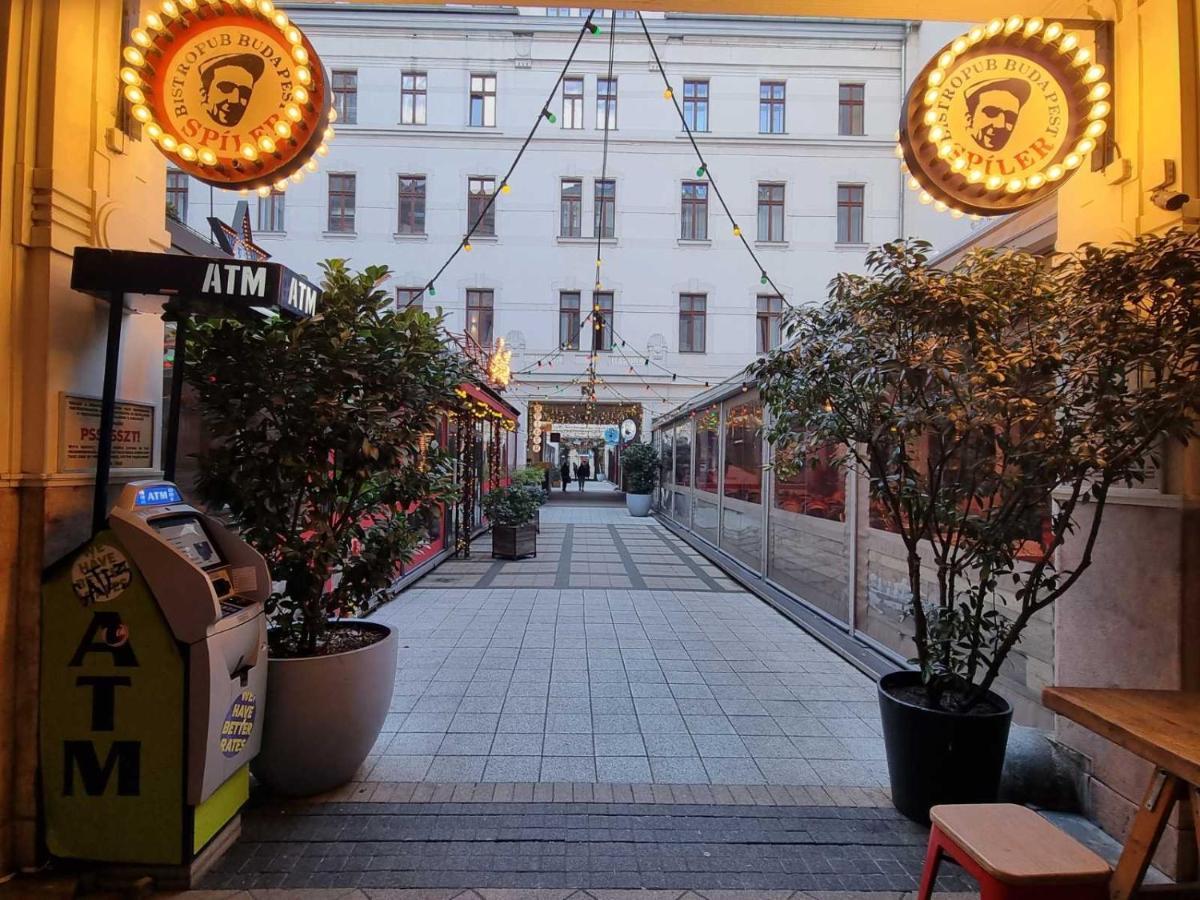Vincent Apartment Budapest Luaran gambar