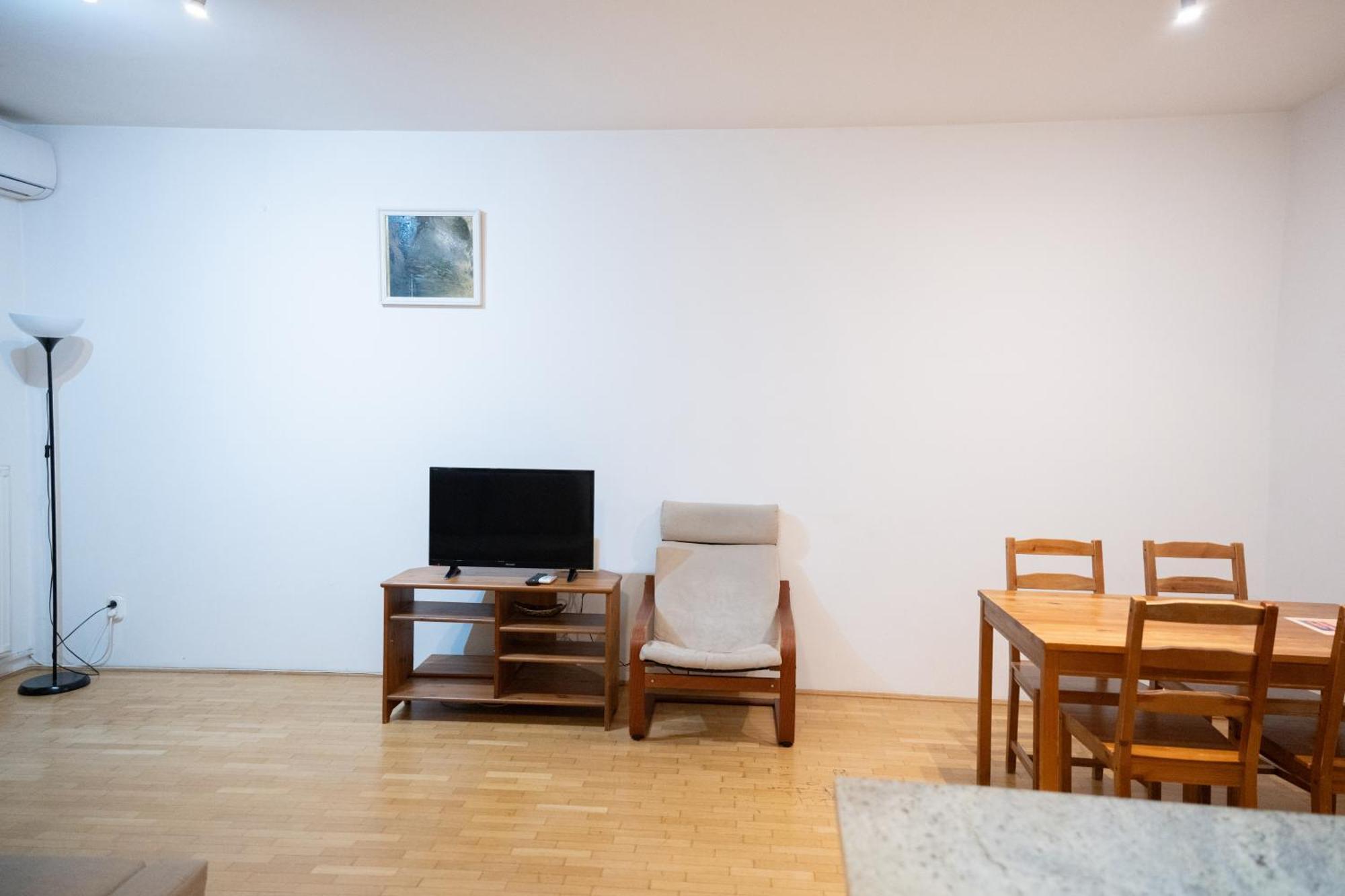 Vincent Apartment Budapest Luaran gambar